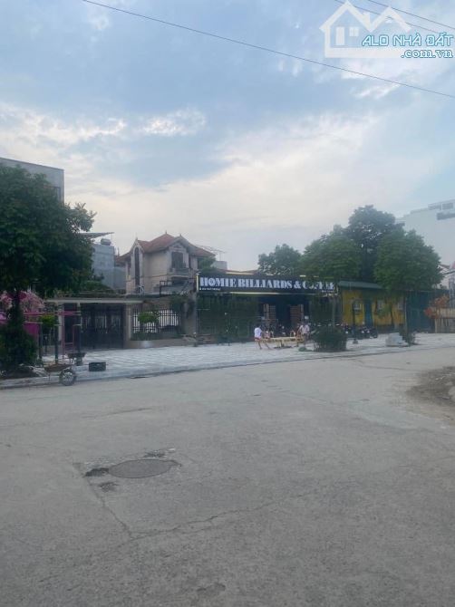 Mảnh đất 113m Phú Thượng ngang 7m quận Tây Hồ Hà Nội phân lô gần Ciputra Tây Hồ qua Hồ Tây - 2