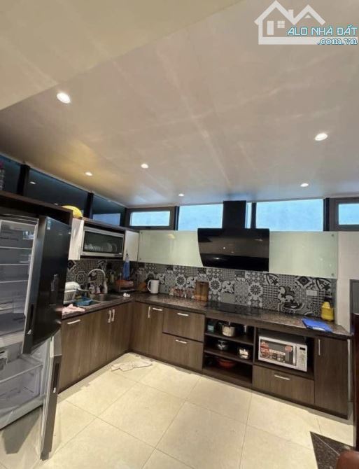 CỰC HIẾM - PHỐ NGHĨA ĐÔ 64M2 x 5T - ĐƯỜNG    2 ÔTÔ TRÁNH NHAU - GIÁ 24 TỶ. - 2