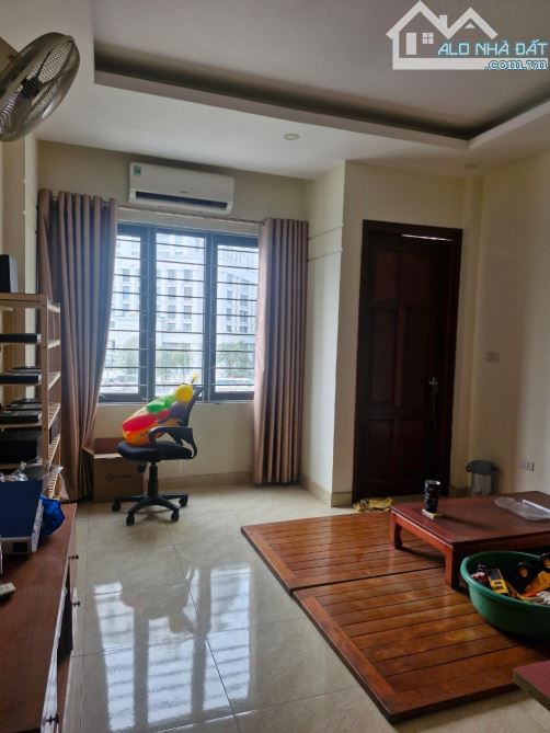 VẠN PHÚC-HÀ ĐÔNG 57M2*4TẦNG GIÁ CHỈ 9 TỶ 900 OTO ĐẬU MẶT TIỀN RỘNG - 2
