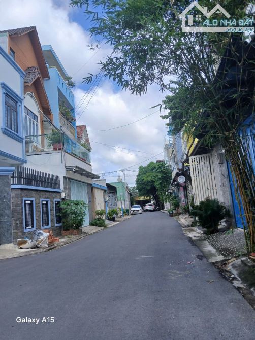 🌟BÁN GẤP NHÀ CẤP 4 – HẺM NHỰA 8M – THỚI TAM THÔN 6, HÓC MÔN–104M2, NGANG 5M–CHỈ 4.45 TỶ - 2