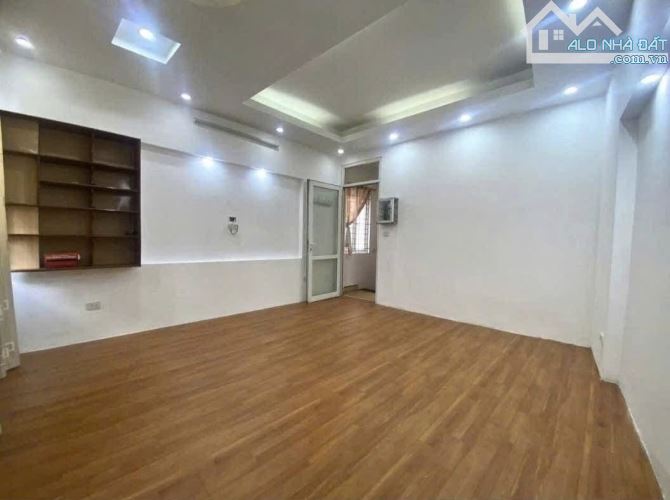DỊCH VỌNG, CẦU GIẤY - 70M x MT 4.5M, LÔ GÓC Ô TÔ THÔNG, DỪNG ĐỖ 24/24 - 2