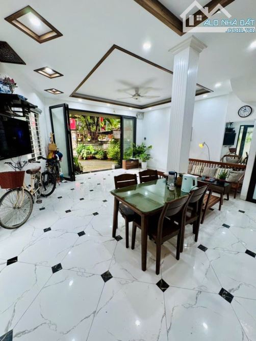 SIÊU PHẨM NGUYỄN CHÍNH , 45M2 , Ô TÔ NGỦ TRONG NHÀ , LÔ GÓC 2 THOÁNG , 11,9 TỶ - 2