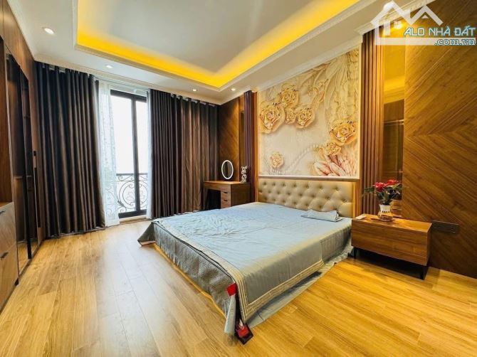 Bán nhà Phố Yên Lộ, 5,99 tỷ, 35m2, 3PN, 4WC, 5 tầng, chính chủ, hot! - 2