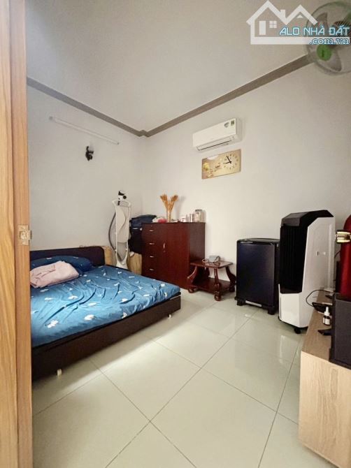 NHÀ ĐẸP GIÁ RẺ -  LÊ VĂN QUỚI - GIÁP TÂN PHÚ - CHỈ 5 TỶ+ - 2