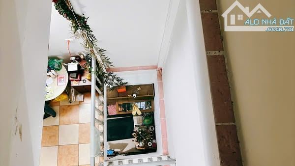 BÁN NHÀ NGUYỄN VĂN LỘC - PHÂN LÔ VỈA HÈ - KINH DOANH BẬC NHẤT HÀ ĐÔNG - 2
