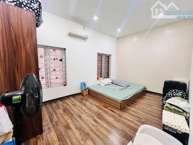NHỈNH 21 TỶ NHÀ PHÂN LÔ, Ô TÔ, TRẦN QUỐC HOÀN, CẦU GIẤY, DT 58M, 4 TẦNG, MT 5M. - 2