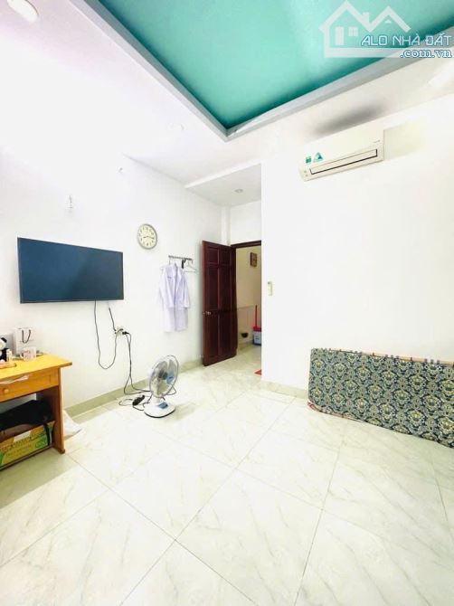 BÁN NHÀ 3 TẦNG 4X16M BTCT - ĐƯỜNG XE HƠI 5M THÔNG - BÌNH TRỊ ĐÔNG, BÌNH TÂN - GIÁ CHỈ 5.6 - 2