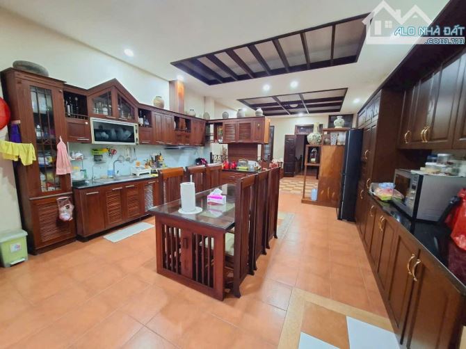 Bán gấp! Mặt phố Lê Lợi, Hà Đông 110m2, 5 tầng, MT 5m, vỉa hè, kinh doanh, nhỉnh 39 tỷ - 2
