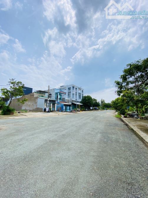 CẦN BÁN GẤP LÔ ĐẤT – NGUYỄN VĂN TẠO, NHÀ BÈ – GIÁ CHỈ 11TỶ9 - 2