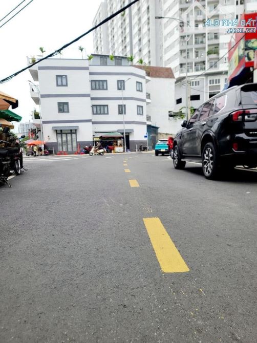 BÁN NHÀ ĐƯỜNG KINH DƯƠNG VƯƠNG 90M2 - ĐANG CHO THUÊ 7 PHÒNG 4x23 - 2