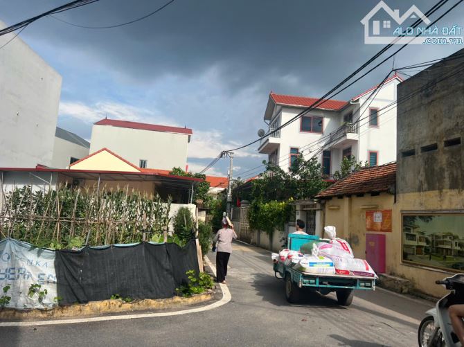 Bán 41m đất Trung Tâm Đan Phượng, oto tránh thông ra đường Tây Thăng Long, giá nhỉnh 3 tỷ. - 2