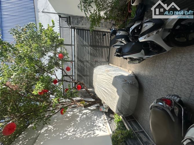 Bán Nhà Bình Tân , An Dương Vương, Biệt Thự 3 Tầng , 120m2   , Chỉ 10.3 Tỷ (TL) - 2