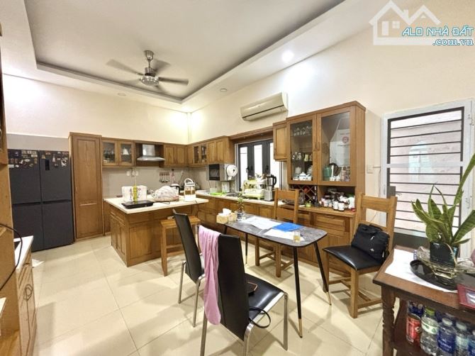 SIÊU PHẨM 4 TẦNG TRẦN VĂN QUANG - MẶT TIỀN KINH DOANH - NGANG GẦN 6M - 2