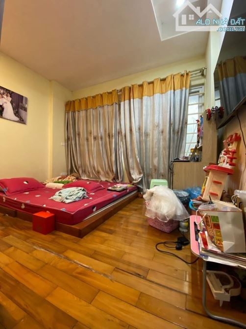 Bán nhà Phú Đô 33m2.5T, ngõ rộng thoáng, 1 phút ra trường học - 2