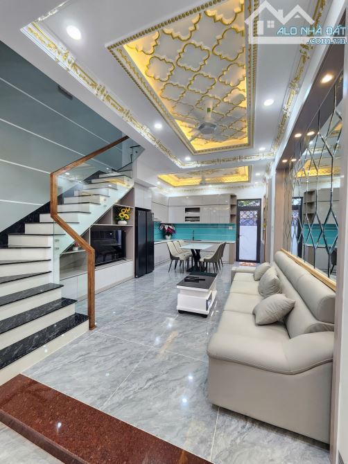Bán nhà full nội thất gần làng đại học quốc gia Tp.HCM, Tp.Dĩ An chỉ 7,2 tỷ TL M6442 - 2