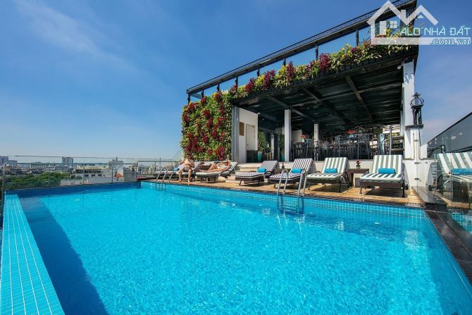 Bán khách sạn mặt phố Hàng Bông, phố Cổ, 4 sao; 355m2, 12 tầng, mặt tiền 9.5m, 320 tỷ