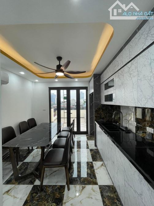 PHÂN LÔ TRẦN QUỐC HOÀN, ĐH NGOẠI NGỮ OTO TRÁNH NGÕ THÔNG KINH DOANH, 40m, 4 Tầng, 16 Tỷ - 3