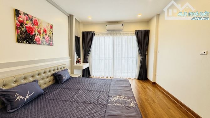 CẦN BÁN GẤP NHÀ ĐỖ NHUẬN XUÂN ĐỈNH BẮC TỪ LIÊM 35M x 5 tầng Tc nhỉnh 6tỷ - 4