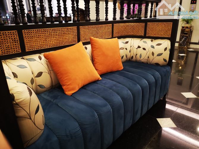 Bán khách sạn mặt phố Hàng Bông, phố Cổ, 4 sao; 355m2, 12 tầng, mặt tiền 9.5m, 320 tỷ