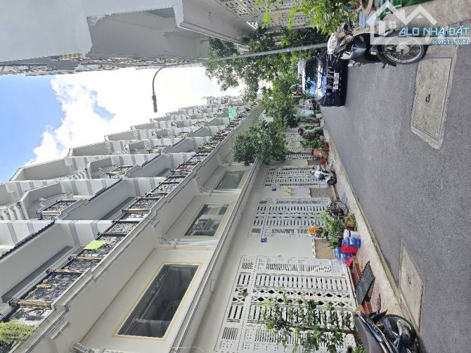 BÁN NHÀ BÌNH TÂN,AN DƯƠNG VƯƠNG,GIÁP Q6,5 TẦNG,NGANG 4.5M,50M2(4.5×11),4PN,ĐƯỜNG XE TẢI - 3
