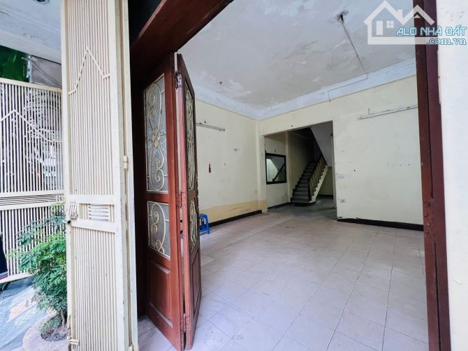 Bán Nhà Phân lô phố Trúc Khê - Nguyên Hồng - Đống Đa 66m2, 4,5 tầng, MT 5,5m giá 27,5 Tỷ - 3