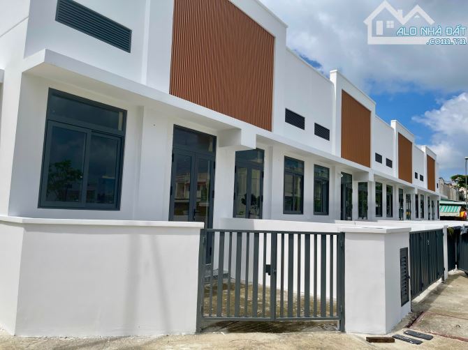 Bán căn nằm trong KCN Phước Đông 1 trệt 1 lửng chỉ 1.3 tỷ sổ sẵn sang tên ngay dọn ở ngay - 3