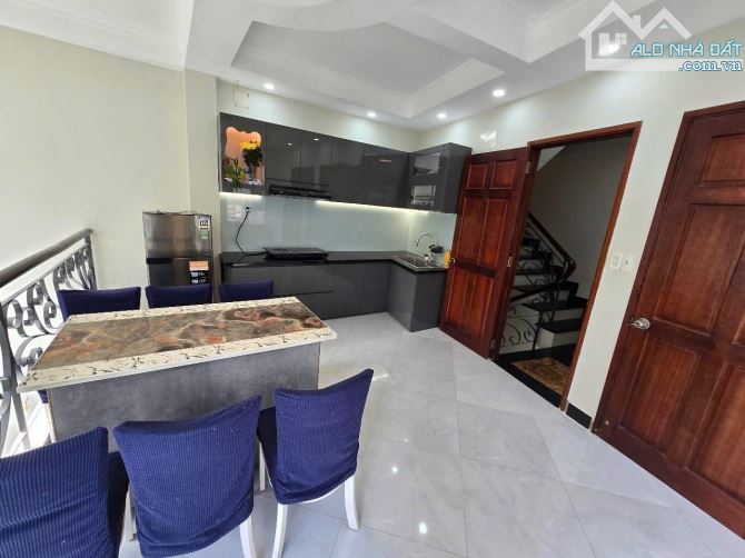Bán nhà góc 2 mặt tiền HXH 8m🫶 DT 5,3 x 8,5m 🫶 5 Tầng chỉ 7,99 tỷ TL - 3