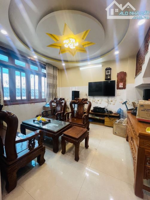 Biệt thự An Dương Vương P.16 Q8 (8x13) 5 tầng, có hầm - 2