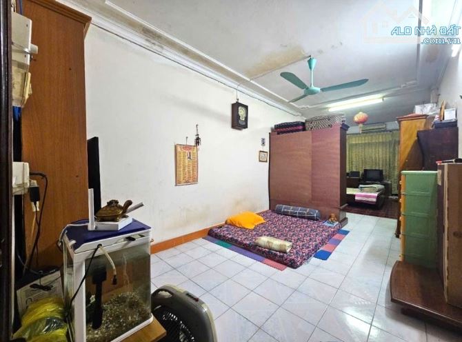 PHÂN KHÚC 12 TỶ - BÁN NHÀ NGÕ 575 KIM MÃ - 60M2 - 5 TẦNG - NGÕ ĐẸP - GẦN PHỐ - GẦN Ô TÔ - 3