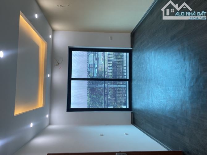 BÁN NHÀ LÔ GÓC – PHƯỢNG NGHĨA, PHỤNG CHÂU – 38M² × 4 TẦNG – Ô TÔ ĐỖ CỬA Nhà 2 mặt thoáng, - 3