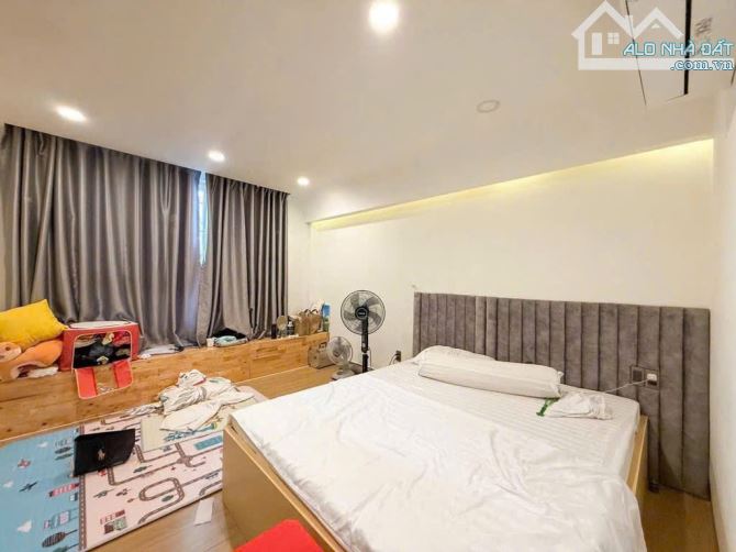 HIẾM XE HƠI NGỦ TRONG NHÀ - 48M2 4 PN 4 WC - 4 TẦNG BTCT - LÊ QUANG ĐỊNH - CHỈ 7.X - 3