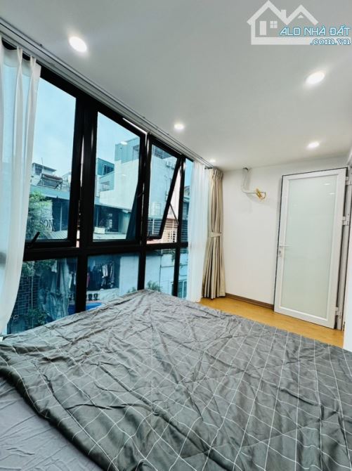 Bán Tập thể Lê Thanh Nghị (Bách Khoa) 65m2 sử dụng 2 phòng ngủ. Giá 3,28 tỷ (thương lượng) - 3