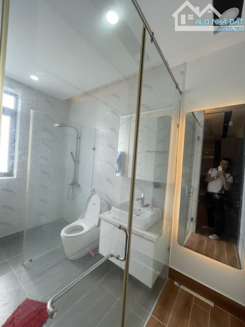 Bán Biệt Thự Góc, 81m2, KDC GREEN REVERSIDE, 4 tầng, Giá chỉ 9.9 tỷ - 3