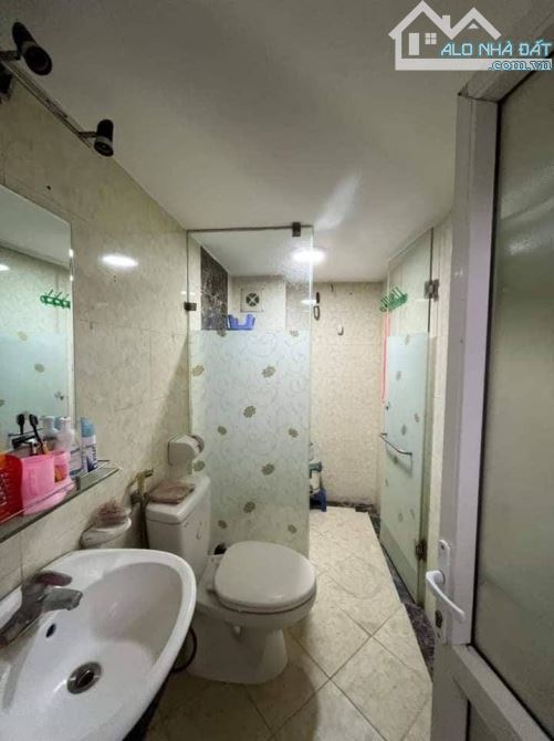 Bán nhà Phú Đô 33m2.5T, ngõ rộng thoáng, 1 phút ra trường học - 3