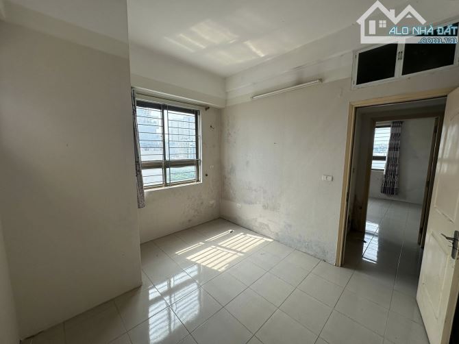 CT5A CHUNG CƯ XA LA HÀ ĐÔNG NHÀ ĐẸP LÔ GÓC CẦN BÁN GẤP 70M2 TẦNG CHUNG 4,3 TỶ - 3