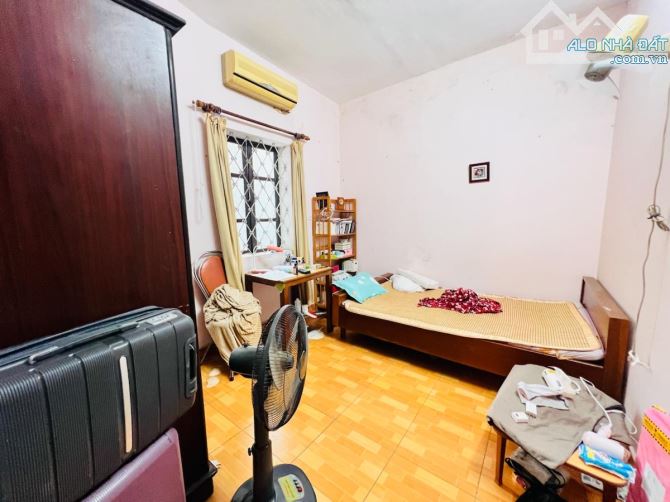 Siêu Phẩm! Bán Nhà Trần Cung - Ngõ Thông-Gần Phố-2 Thoáng-64M2 - 3 Tầng- Mt5.5 m - 10.9 Tỷ - 3