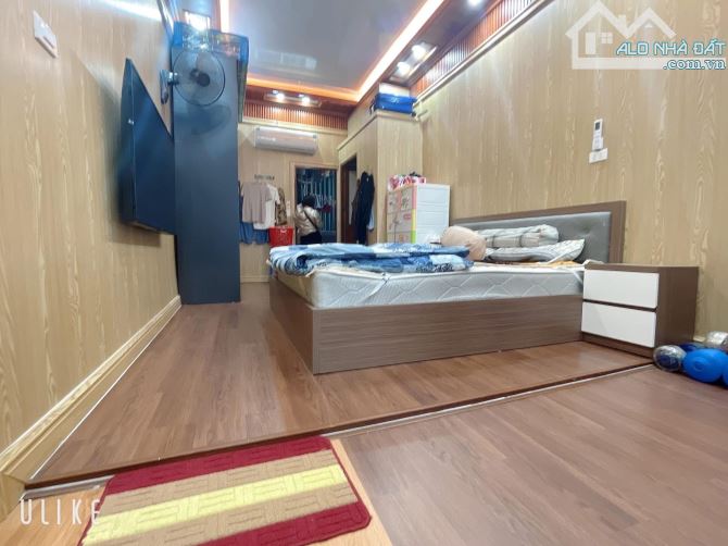 Tập thể 2 tầng Thành Công💥75m2💥2 Ngủ+2WC💥Nhà đẹp💥Sổ chính chủ💥3.29 Tỷ thương lượng - 3