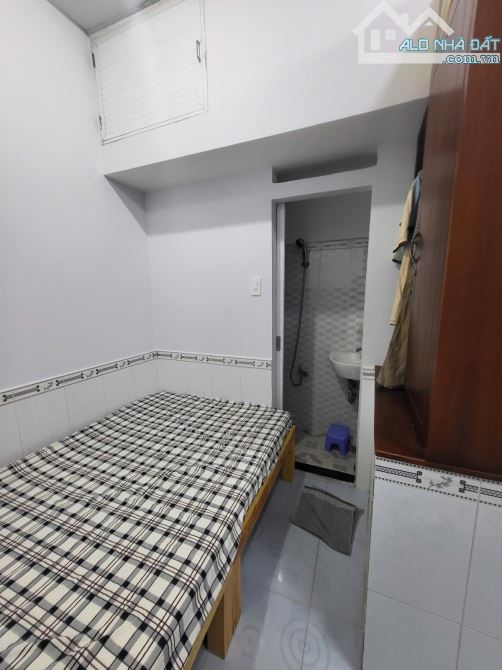 SỔ RIÊNG-HẺM 4.5M-SIÊU PHẨM NHÀ 3 TẦNG MỚI Ở LIỀN-FULL NỘI THẤT-HOÀN CÔNG - KQH - 2.45 TỶ - 3