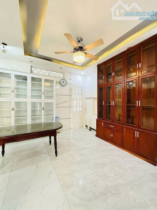 Bán nhà 1 trệt 2 lầu gần Quảng Trường & Cổng 1, Trung Dũng, Biên Hòa, 139m2, giá 7 tỷ 900. - 4