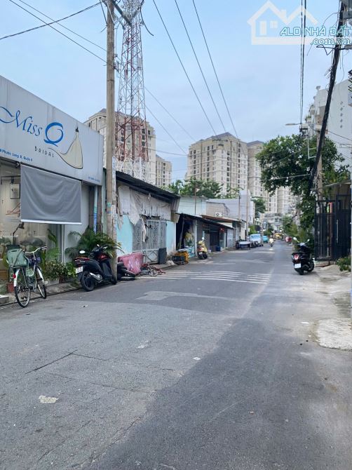 Nhà 2 tầng – HXH 6m – gần Đỗ Xuân Hợp – 4x13m – giá chỉ 4.9 tỷ – Phước Long B, Quận 9 - 4