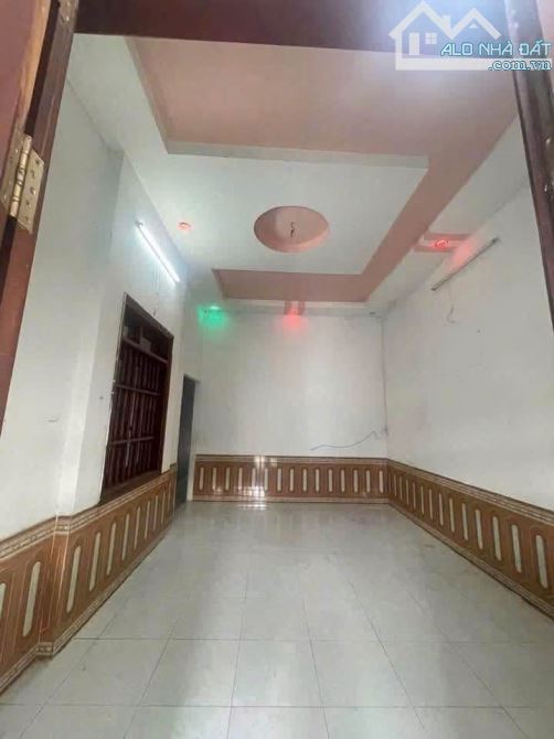 Cần tìm người thiện chí mua căn nhà ở  Trần Văn Mười Tân Xuân 93m2 Sổ Hồng Riêng 799tr - 4