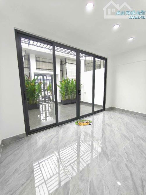 Nhà 5 tầng TẶNG FULL NỘI THẤT đường THẠNH XUÂN 38 , phường THẠNH XUÂN, Q12, 50m2 (4mx13m) - 4