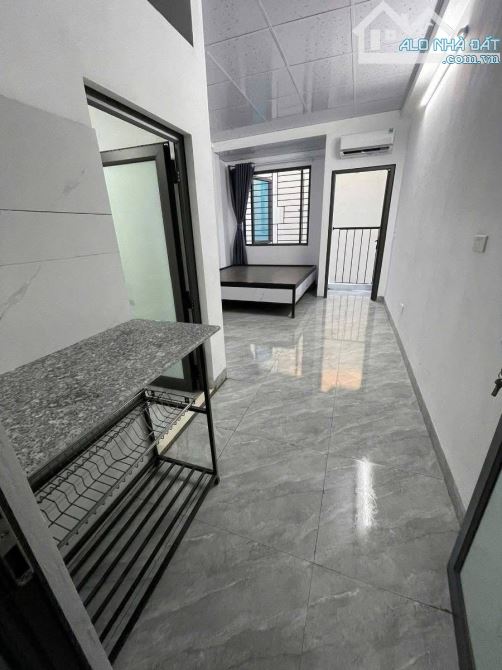 SIÊU HIẾM CHDV VIỆT HƯNG – 5 TẦNG – 6 PHÒNG KHÉP KÍN – 6.8 TỶ - 4