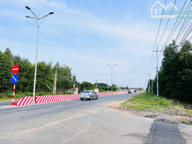 BÁN LÔ ĐẤT MẶT TIỀN ĐƯỜNG NHỰA XÃ PHƯỚC HỘI-TPHCM DT 4239M2 CÓ SẴN 262M2 THỔ CƯ - 4