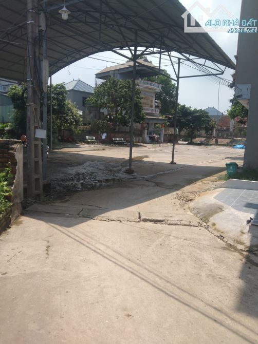 BÁN NHÀ LÔ GÓC – PHƯỢNG NGHĨA, PHỤNG CHÂU – 38M² × 4 TẦNG – Ô TÔ ĐỖ CỬA Nhà 2 mặt thoáng, - 4
