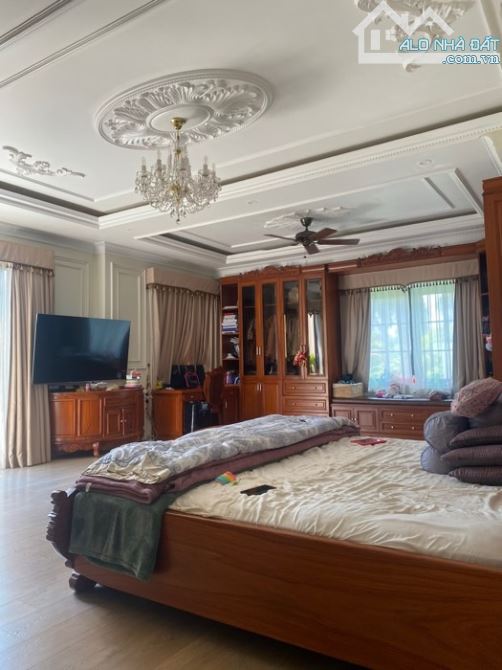 CUNG ĐIỆN NAM THÔNG 4 LẦU KDC CAO CẤP PHÚ MỸ HƯNG Q7- KHU VỰC XÂY DỰNG TOÀN BIỆT THỰ - 4