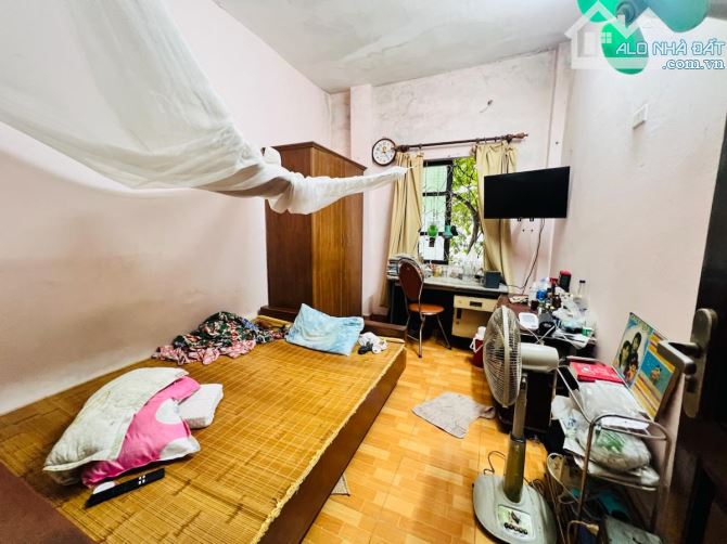 Siêu Phẩm! Bán Nhà Trần Cung - Ngõ Thông-Gần Phố-2 Thoáng-64M2 - 3 Tầng- Mt5.5 m - 10.9 Tỷ - 4