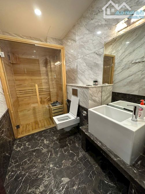 Biệt Thự 6 lầu đường Tô Hiến Thành ,Quận 10 (9x18m) Giá:25 Tỷ - 4