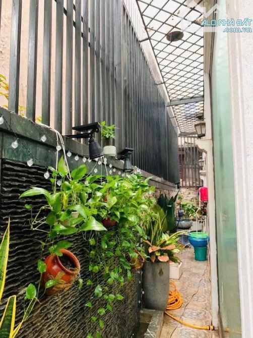 NHÀ PHÂN LÔ GIẢI PHÓNG –Ô TÔ–THANG MÁY KINH DOANH–79M – 5 TẦNG – MẶT TIỀN 5,7M – 26,5 TỶ - 5