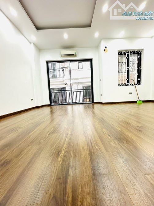 Phân lô Trần Quốc Hoàn, ô tô tránh, kinh doanh, 100m, 47 tỷ - 5